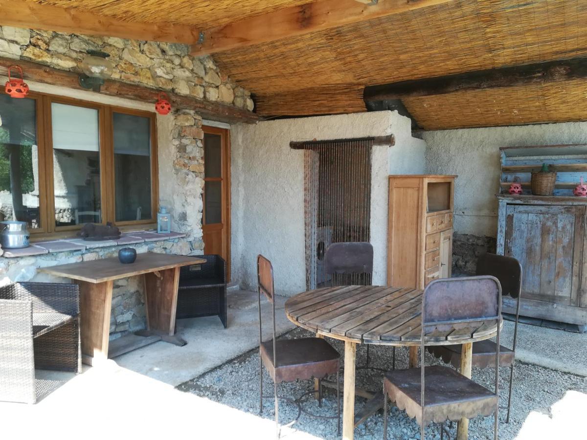 ファイエンス La Ferme Constantinヴィラ エクステリア 写真