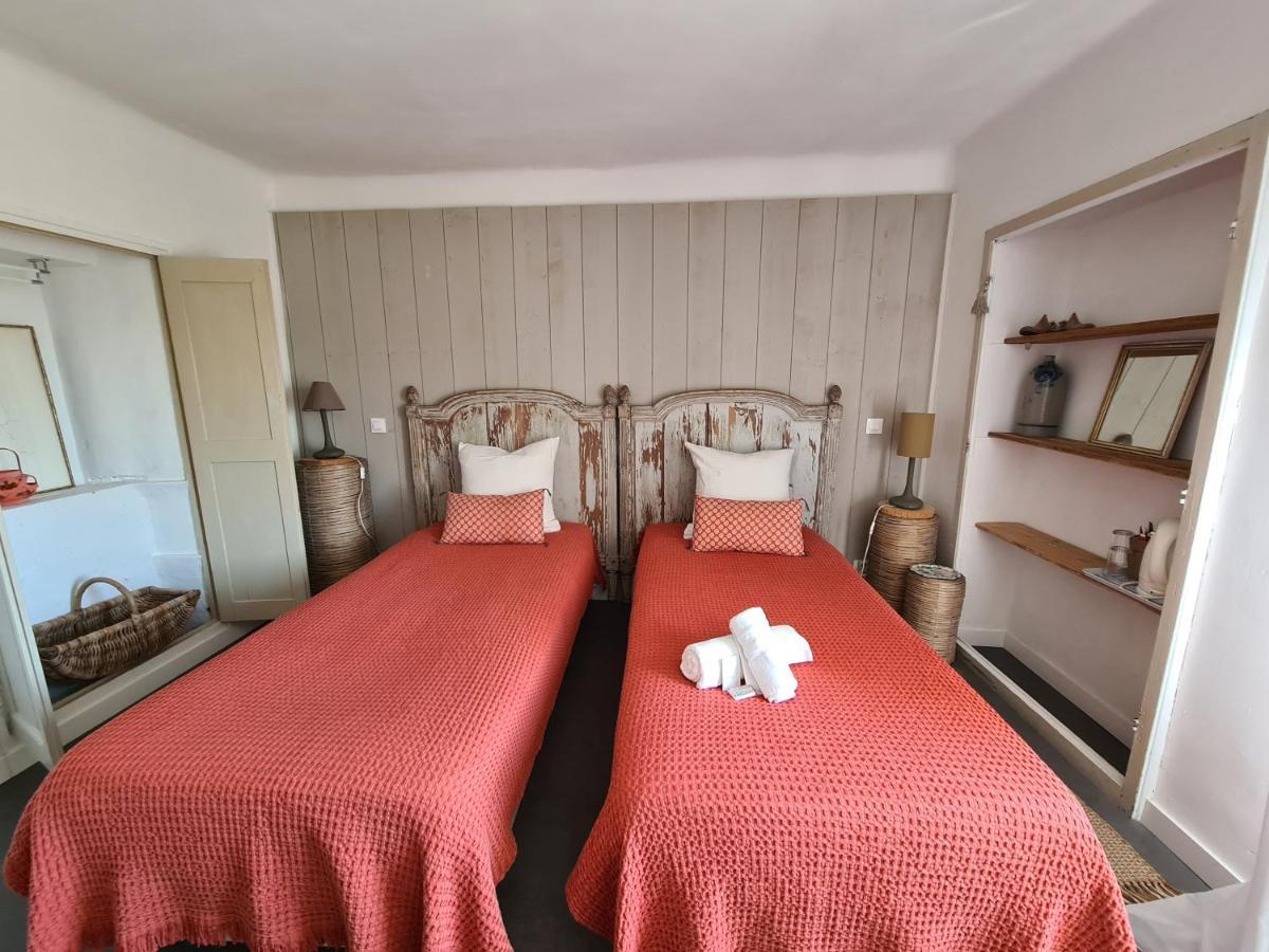 ファイエンス La Ferme Constantinヴィラ エクステリア 写真