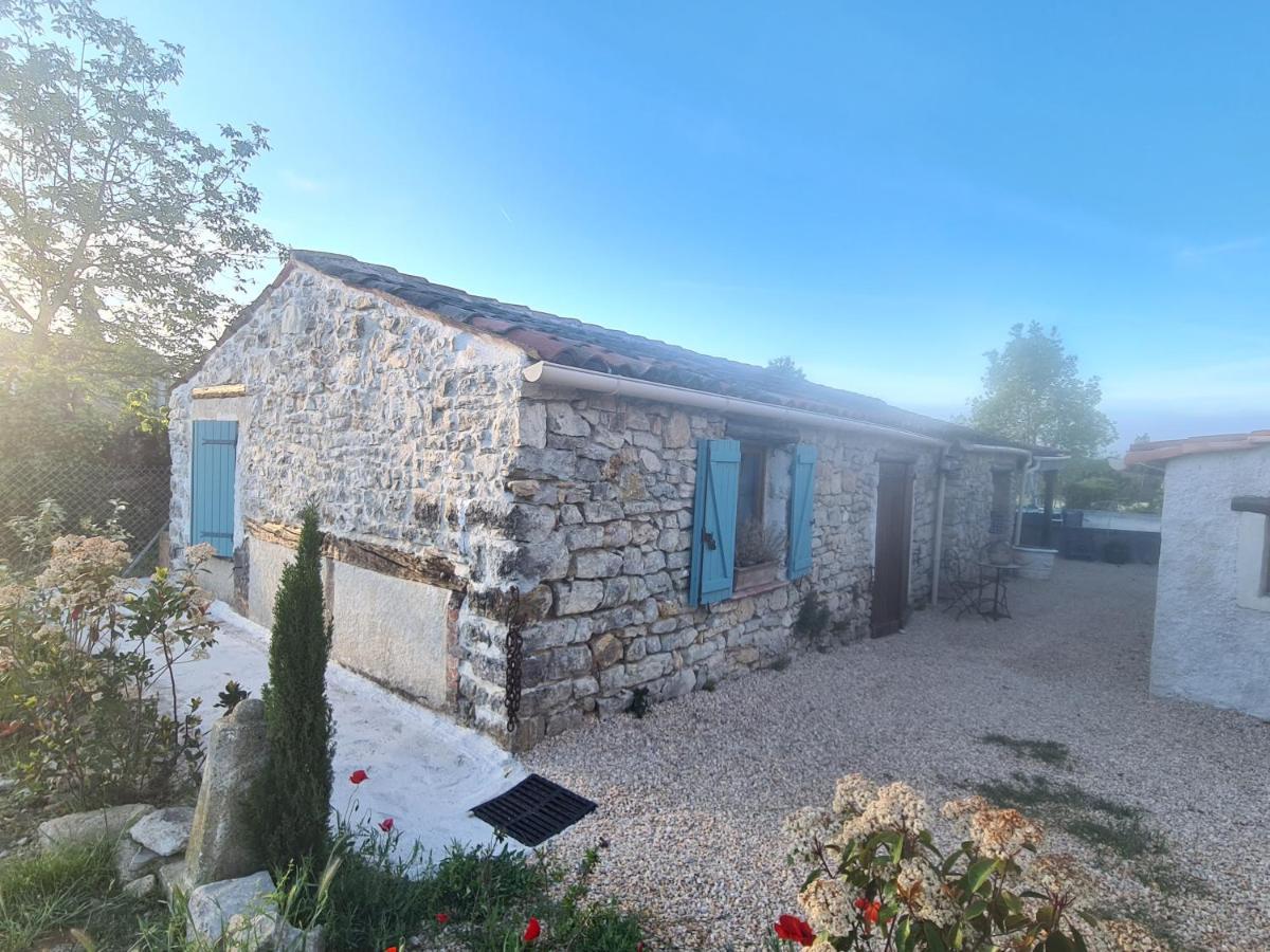 ファイエンス La Ferme Constantinヴィラ 部屋 写真