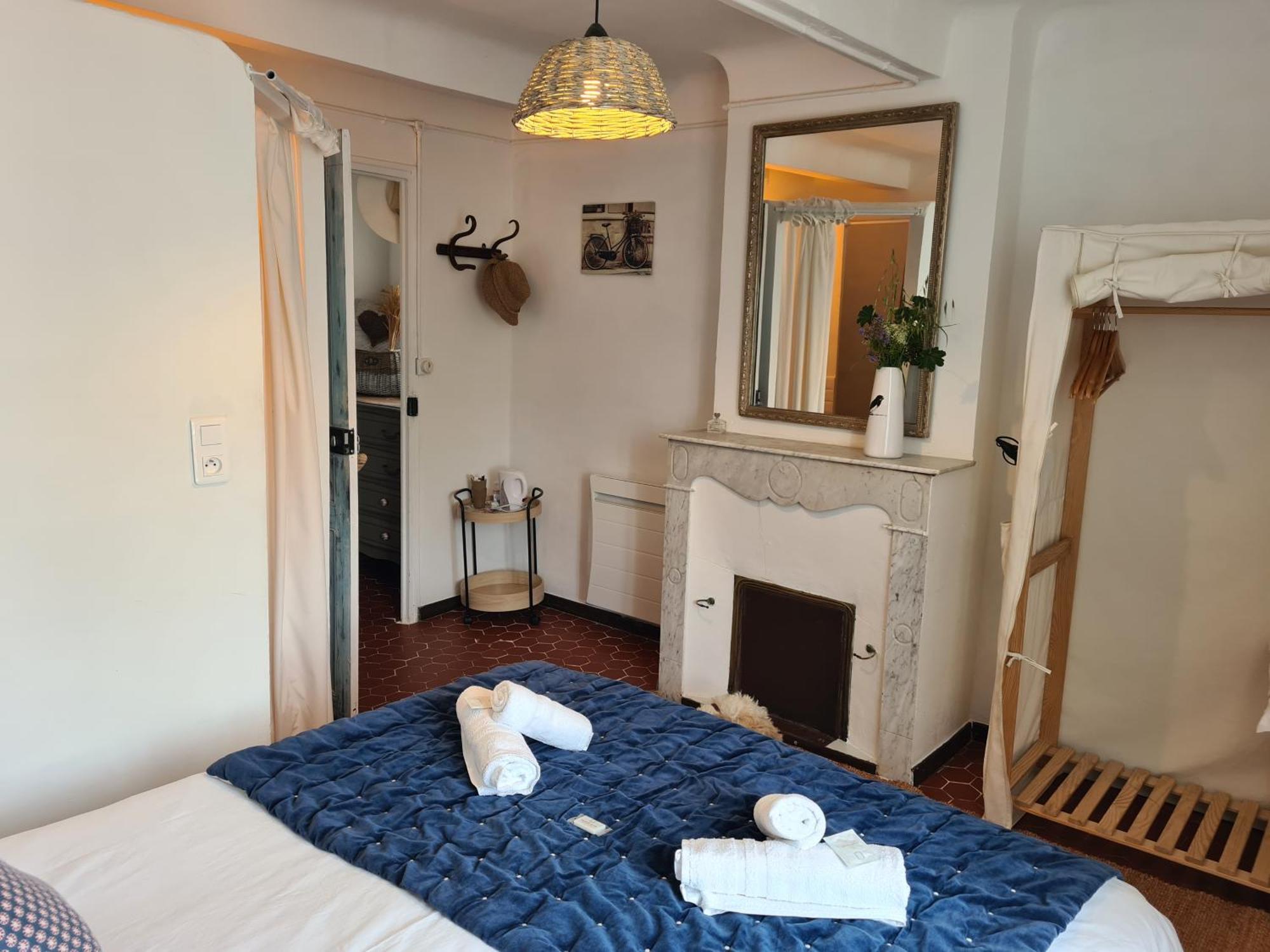 ファイエンス La Ferme Constantinヴィラ 部屋 写真