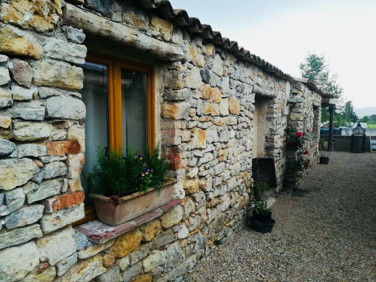 ファイエンス La Ferme Constantinヴィラ エクステリア 写真
